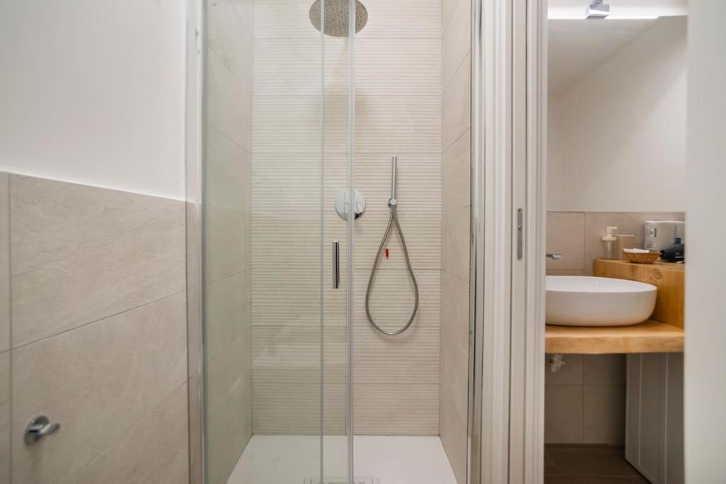 Tadino 50 Apartment Milan Luaran gambar