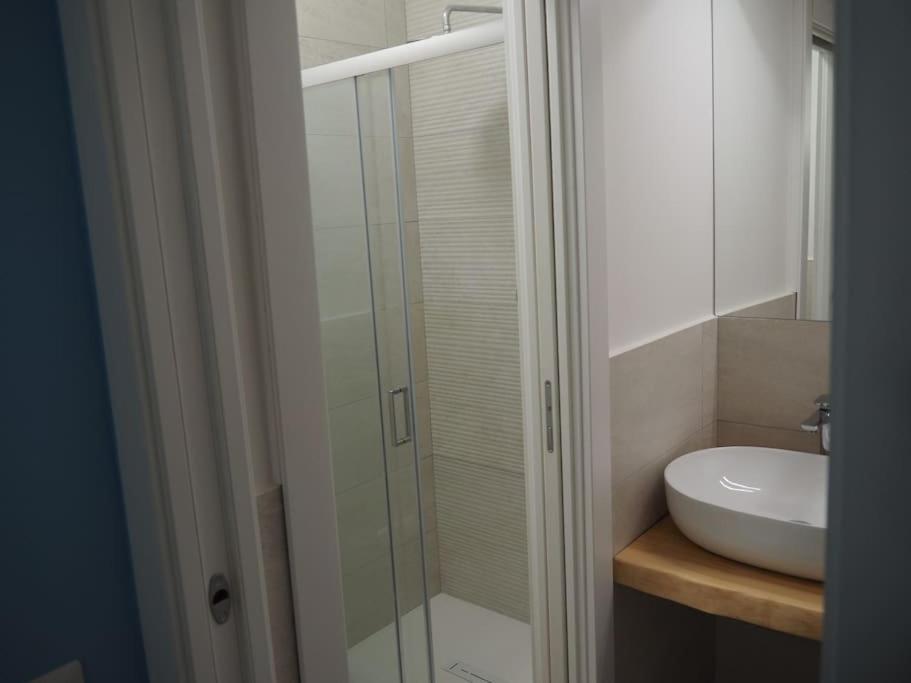 Tadino 50 Apartment Milan Luaran gambar